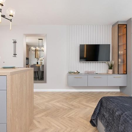 Studios Starowiejska Letnica By Renters Gdańsk Exteriör bild