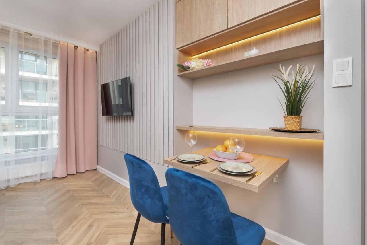 Studios Starowiejska Letnica By Renters Gdańsk Exteriör bild