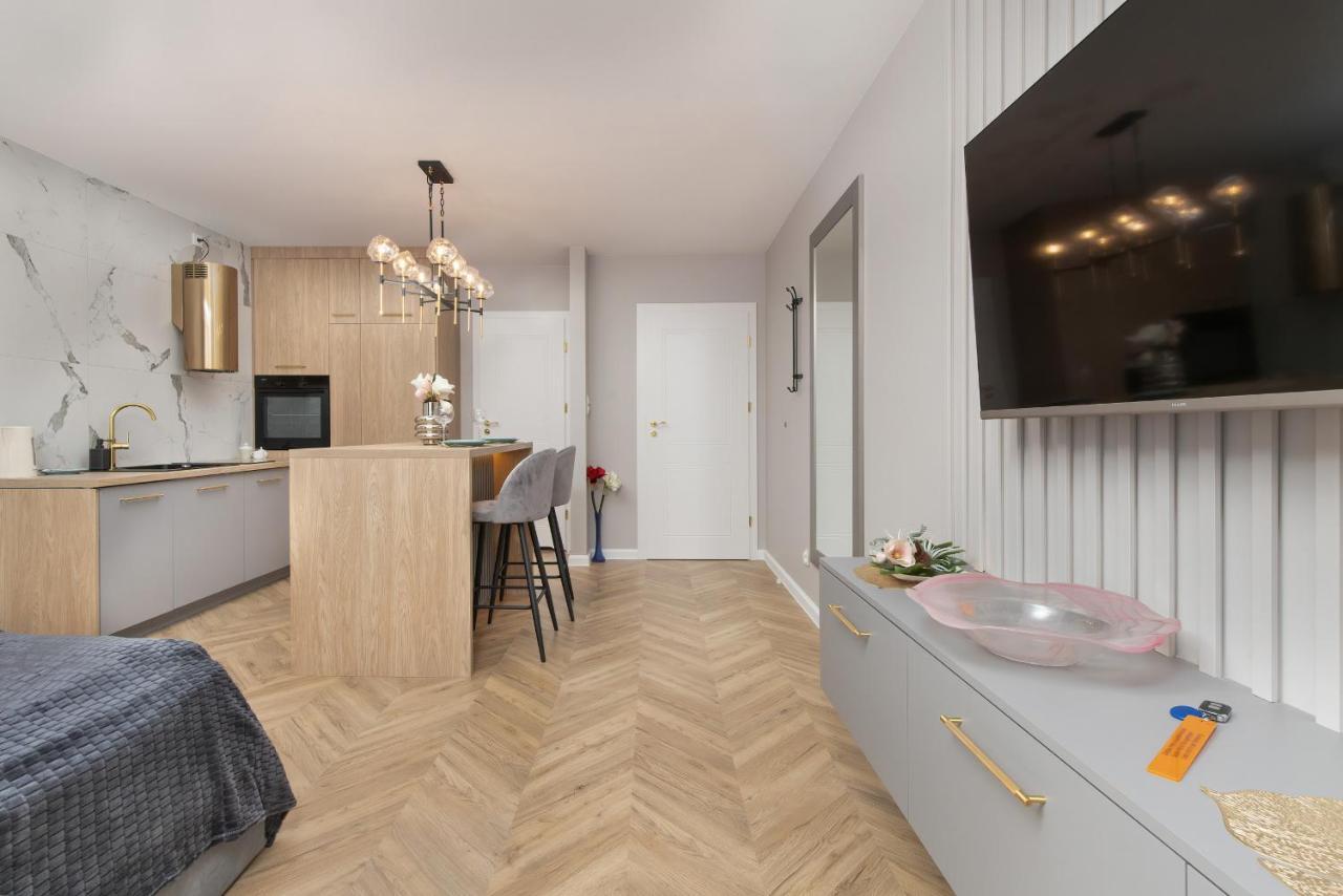 Studios Starowiejska Letnica By Renters Gdańsk Exteriör bild